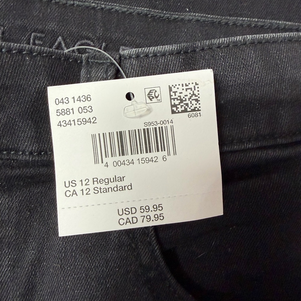 American Eagle Black Super High Rise Flare Jeans Women’s Size 12 Regular NWT - Picture 5 of 10